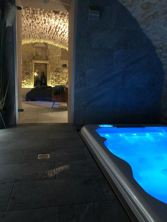 Jaccuzi & Spa Des Caves Stanislas Nancy Kültér fotó